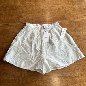 BNWT Bardot Maude Satin Short (size XS) in Ivory